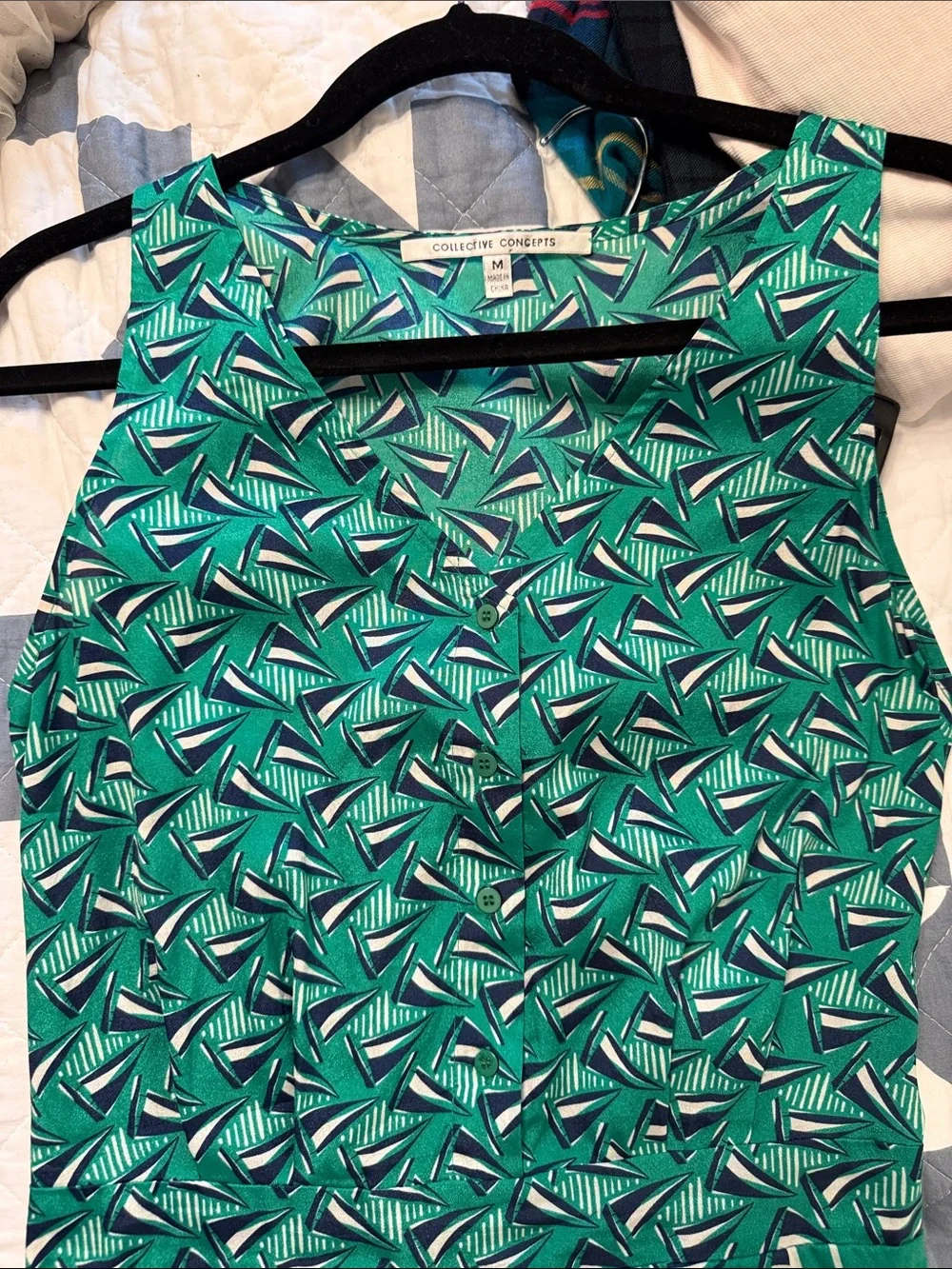 Collective Concepts Green Patterned Midi Dress - Picture 3 of 5